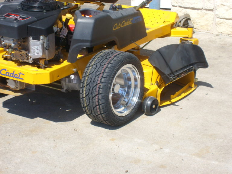 cub_cadet_002 Ennis Golf Carts