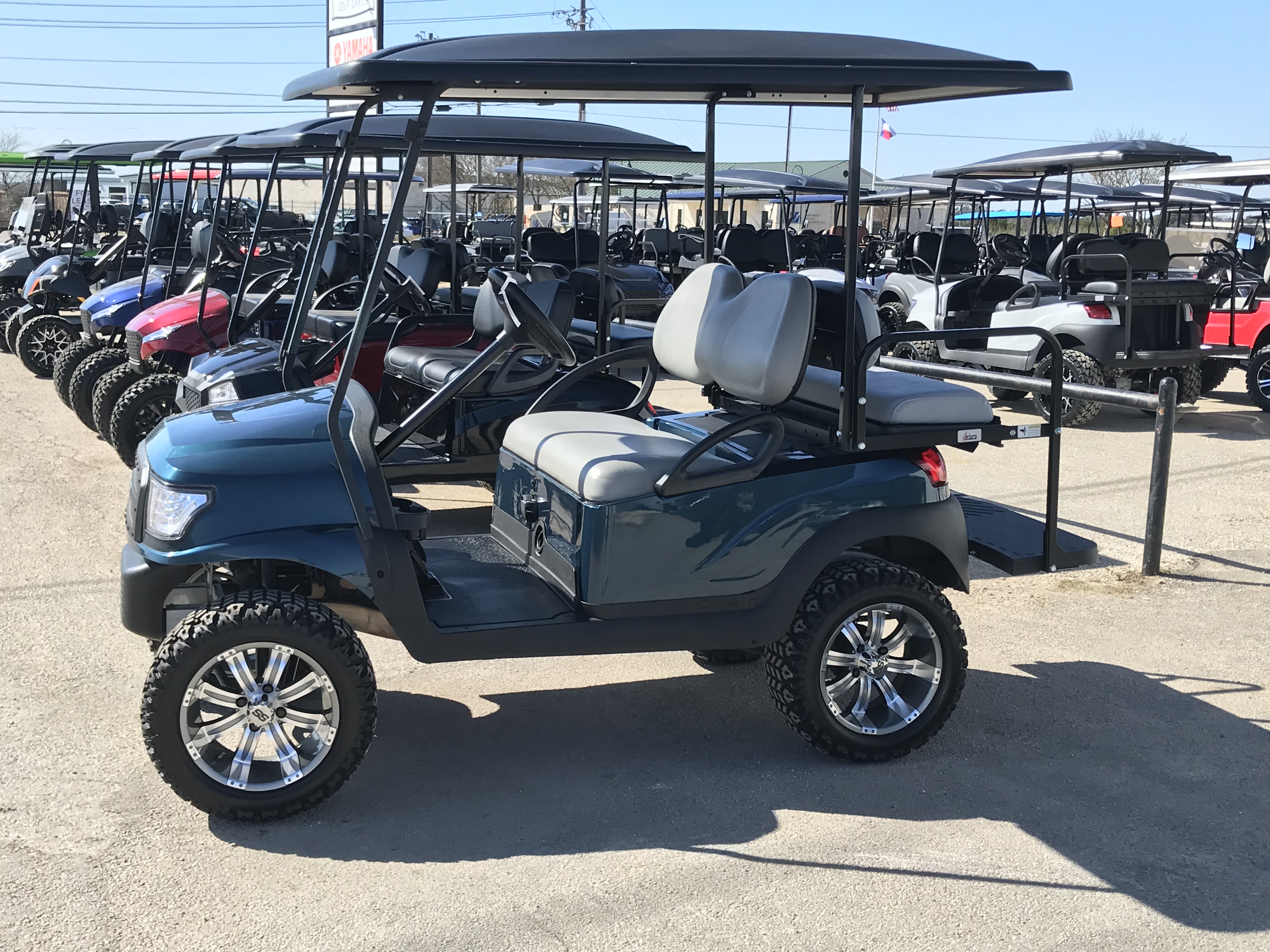 CLUB CAR. LIFT. REAR SEAT. - Ennis Golf Carts