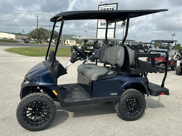 2026 EZGO RXV Freedom Elite with Tech Package